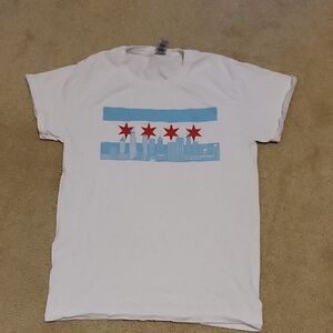 White T-Shirt with Chicago Skyline and Stars